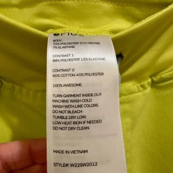 Figs Lime Green Scrub Set - Picture 8 of 12